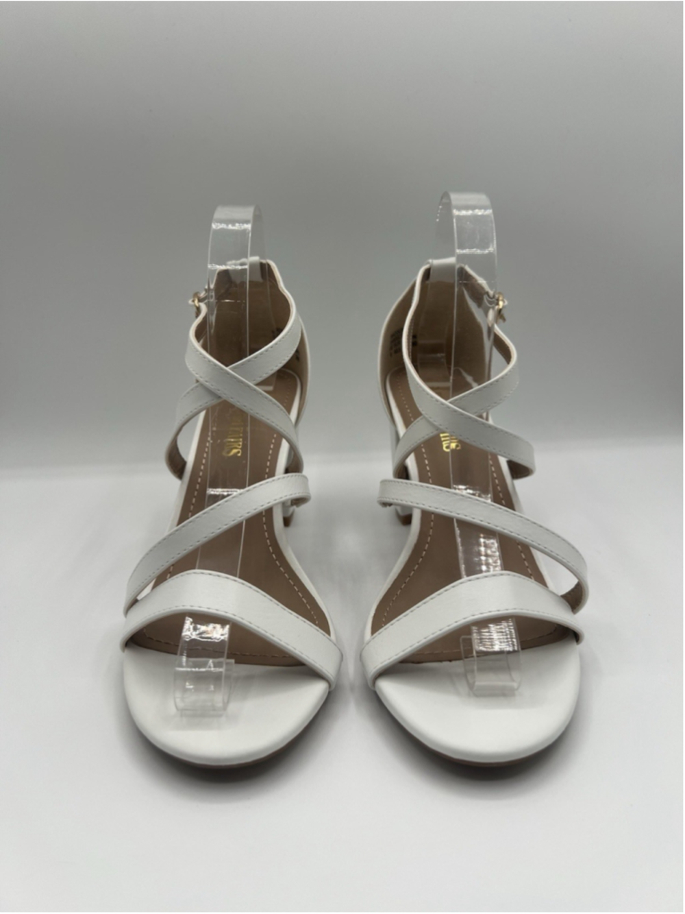 Dream Pairs Heel Sandals Crisscross Strap White Faux Leather Women’s Size 9 NWOB - Picture 3 of 10